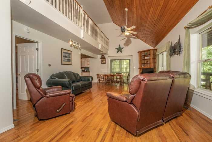 334 East Main Street - Photo 2 of 11