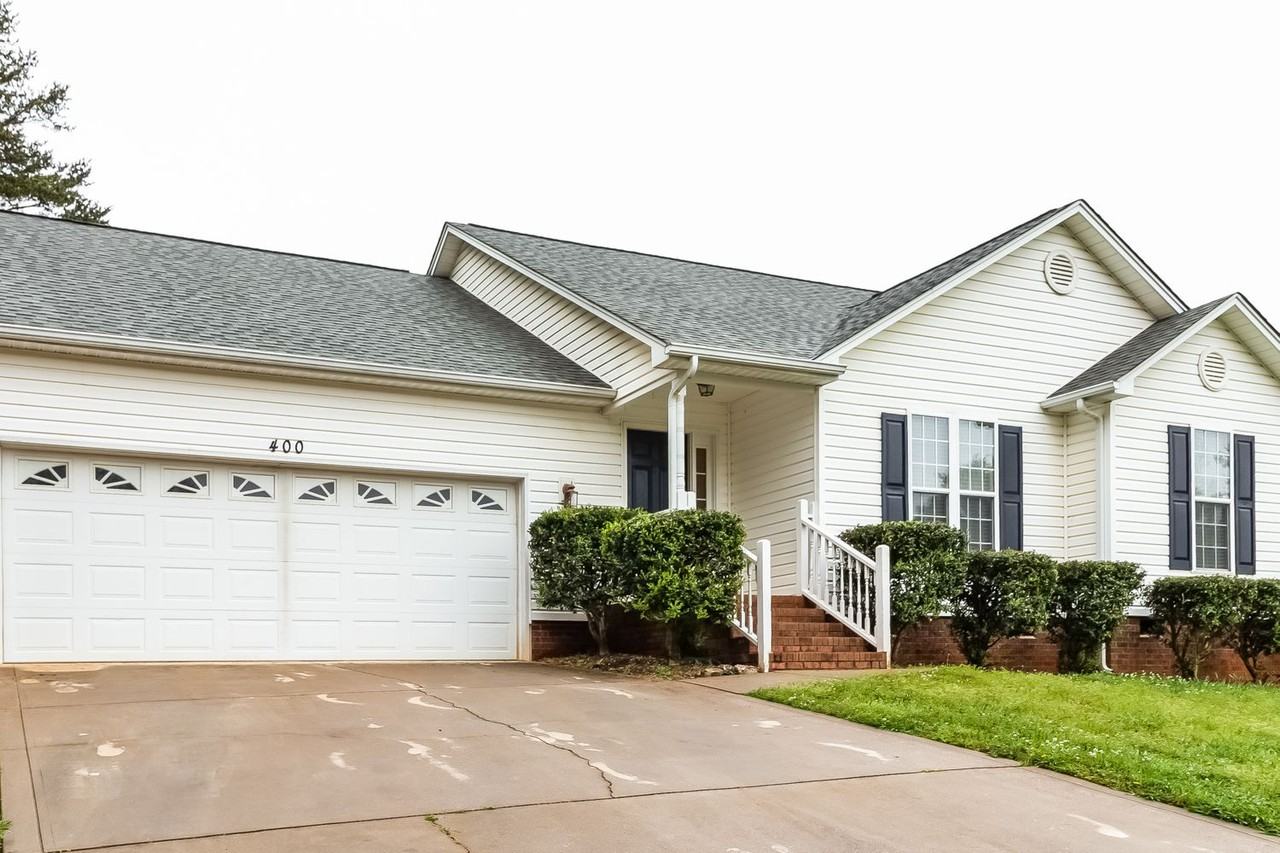 400 Bennington Dr - Photo 2 of 23