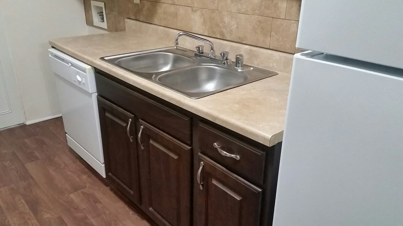 6600 Outer Loop - Photo 3 of 14