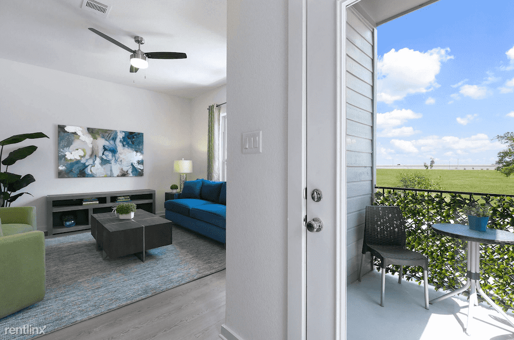 2687 Hero Way - Photo 3 of 12