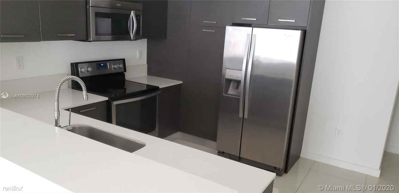 3508 Nw 13th St #3508 - Photo 2 of 6