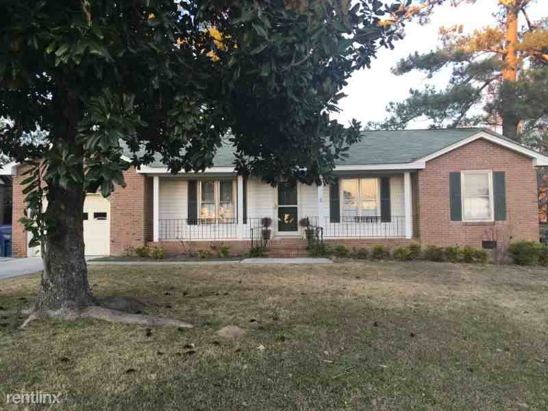 304 Northview Road, West Columbia, SC 29169 3 Bedroom House for 1,250