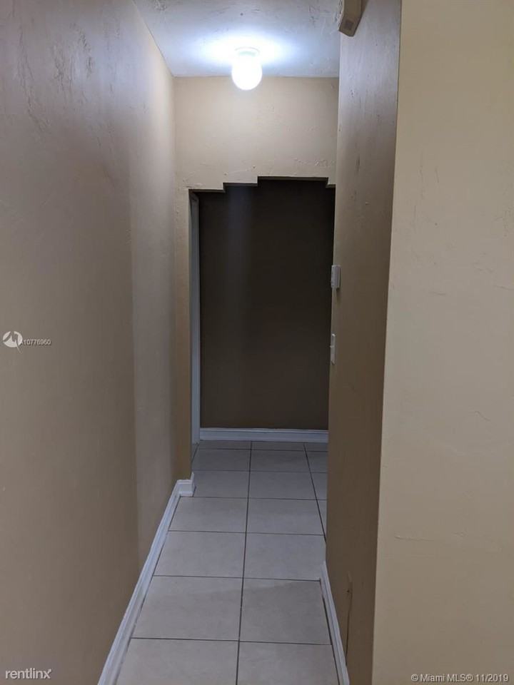 928 Sw 8th Ave - Photo 3 of 23