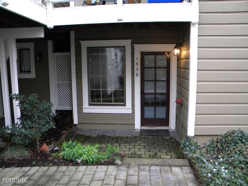 1530 Sw 18th Ave - Photo 3 of 13