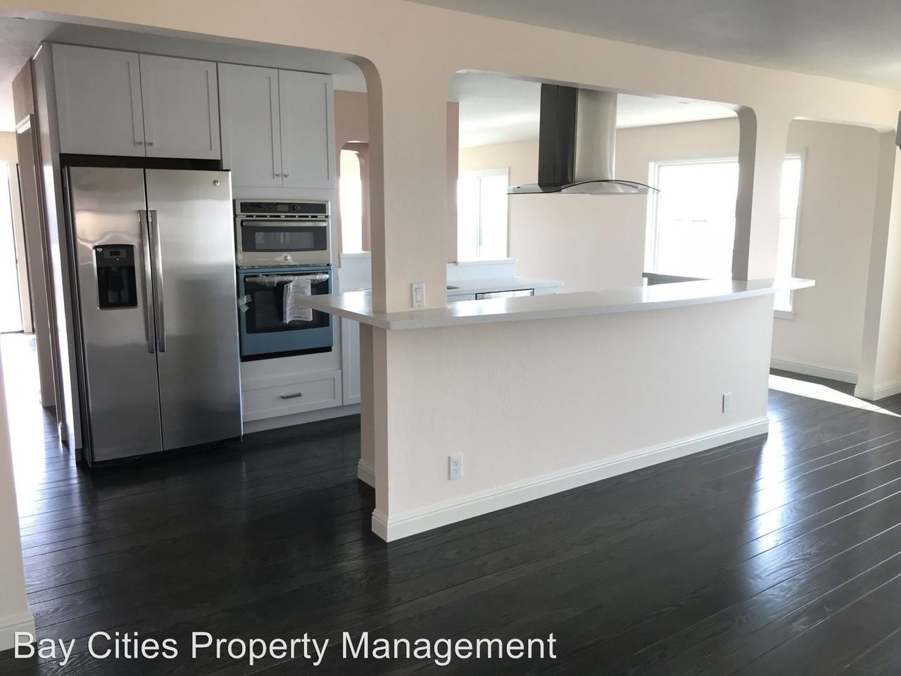5949 Arlington Blvd - Photo 2 of 21