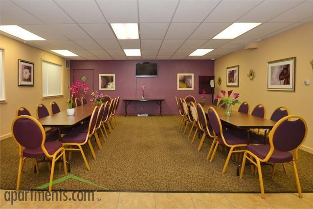 Thornwood Apartments - Photo 2 of 21