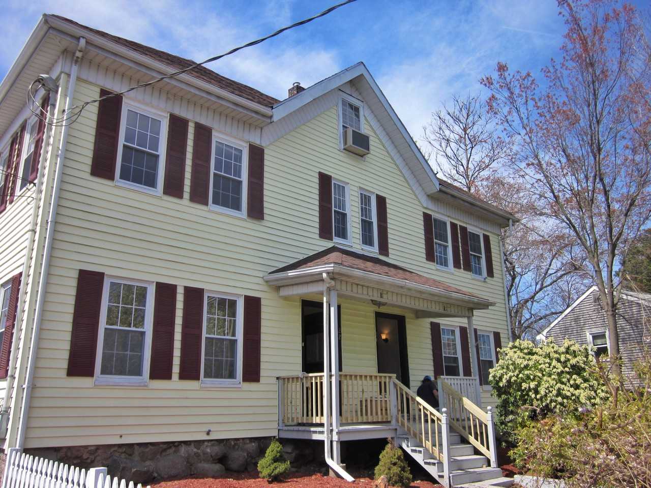 24 French Avenue, Braintree, MA 02184 2 Bedroom Apartment for 1,695