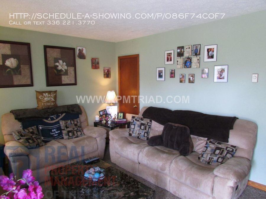 607 Lucerne St - Photo 2 of 11