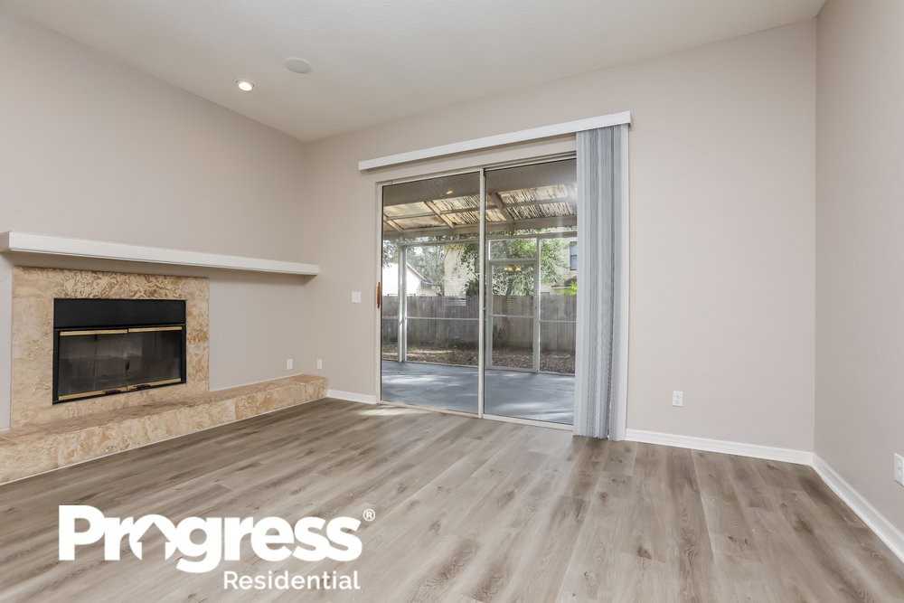 331 Falling Leaf Way - Photo 3 of 16