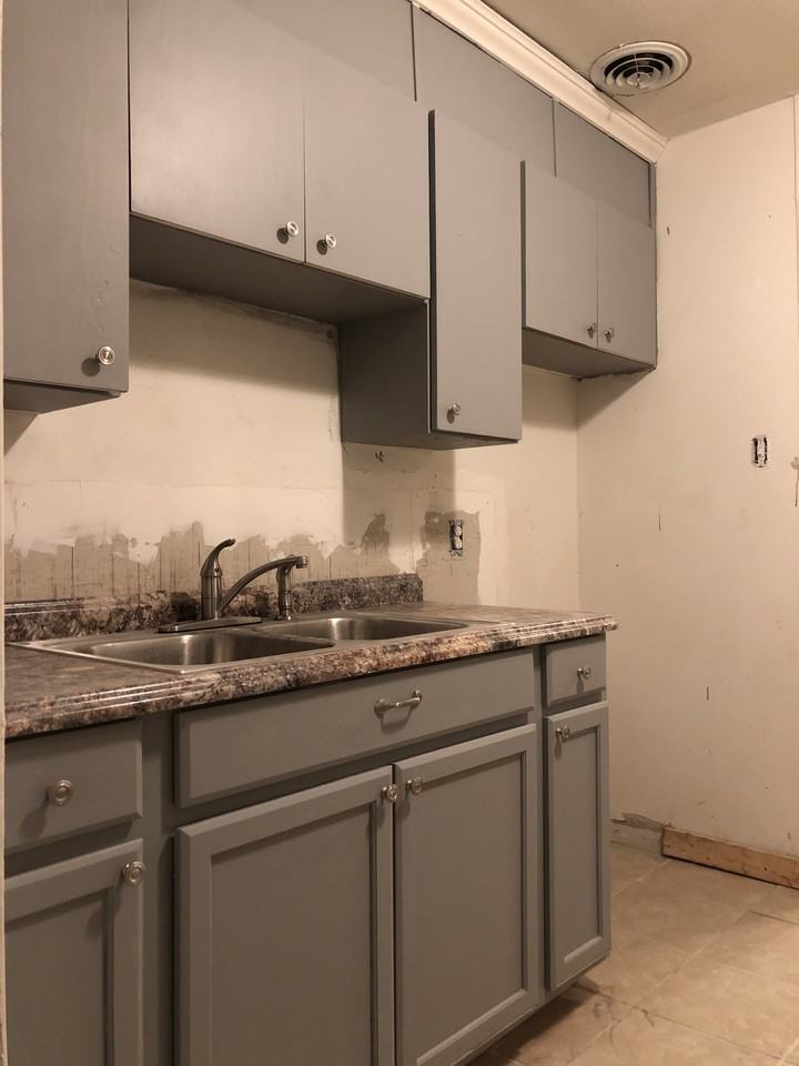 24 Kennington Dr - Photo 2 of 5