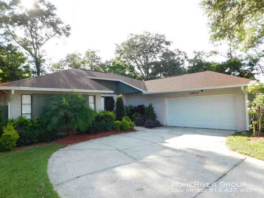 18410 Swan Lake Dr - Photo 2 of 15