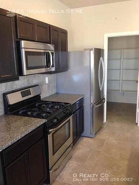 3845 Havasu Falls St Ne - Photo 3 of 10