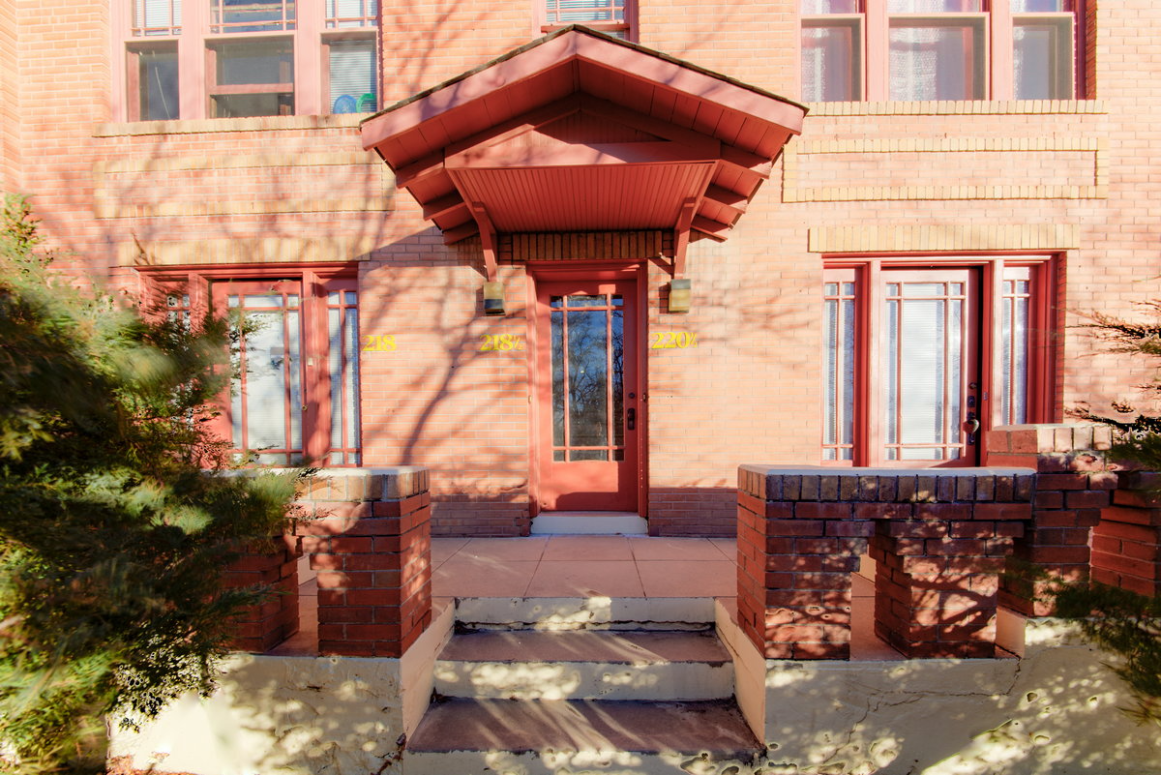 218 Arno St SE - Photo 2 of 14