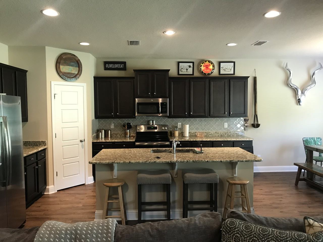 7500 Clairmont Dr N - Photo 2 of 27