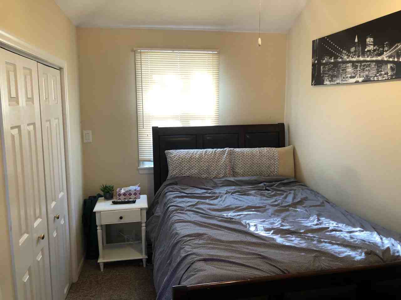 409 Lake Ave - Photo 3 of 4