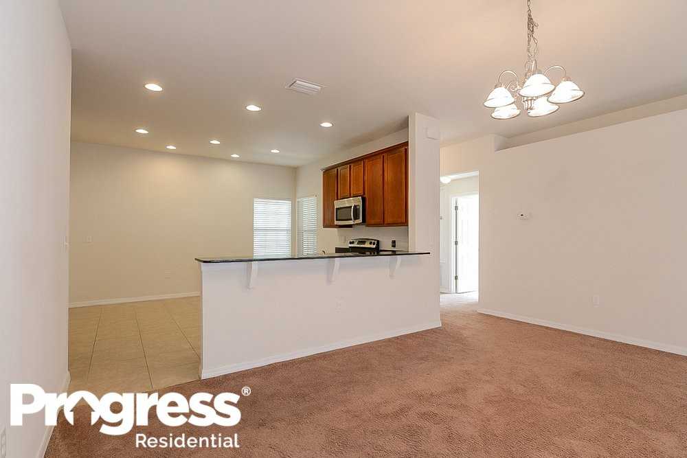 3927 Constantine Loop - Photo 3 of 17