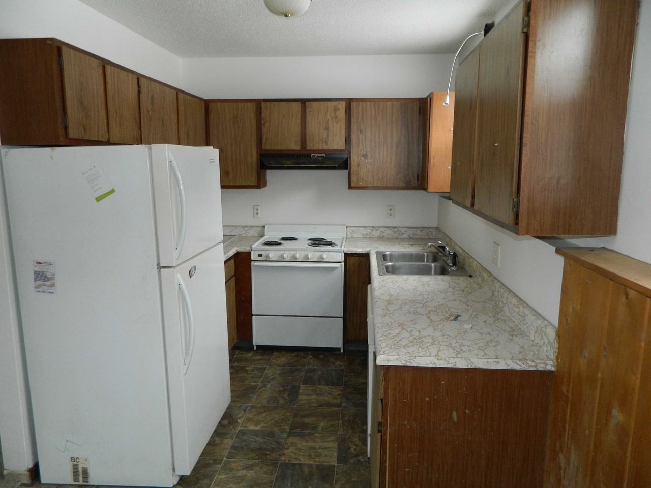 1014 Graceland Ave - Photo 3 of 8