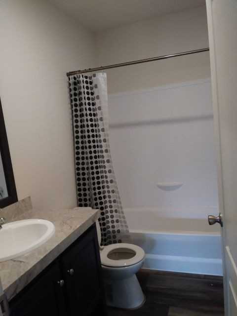 522 Clarks River Rd - Photo 3 of 5