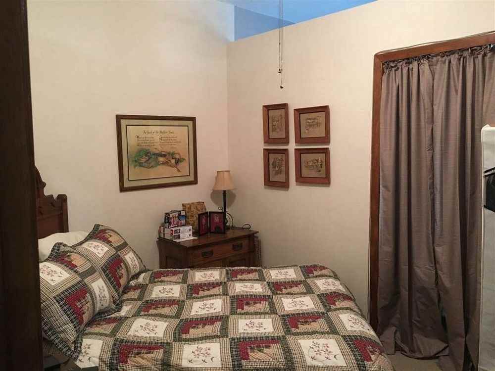 7612 E Reinbeck Road - Photo 3 of 4