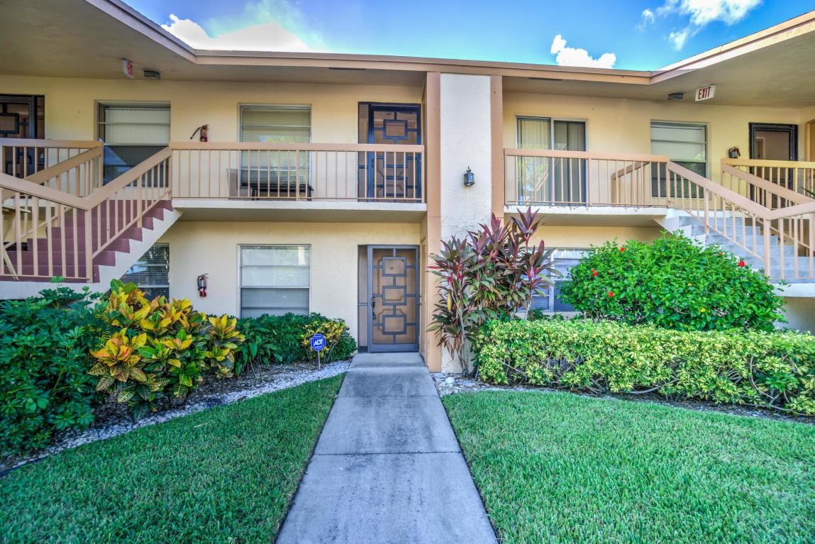 13194 Lucinda Palm Ct #Unit - Photo 2 of 30