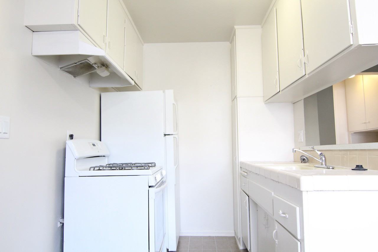 4th Ave. & W. 17th St. - Photo 3 of 35