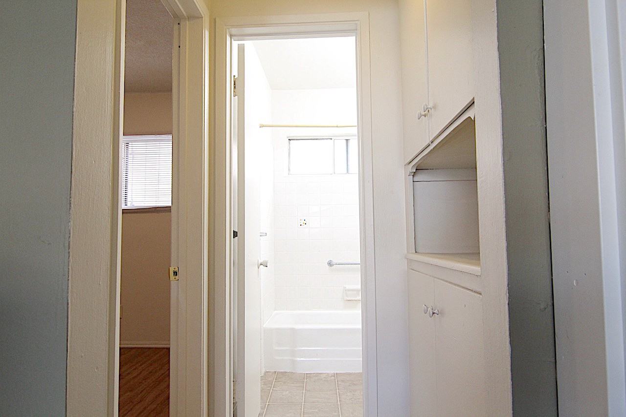 4th Ave. & W. 17th St. - Photo 4 of 35