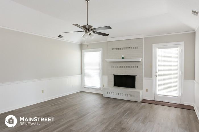 6515 West Margaux Cove - Photo 3 of 16