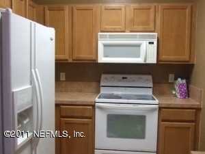 9782 Summer Grove Way W - Photo 3 of 13