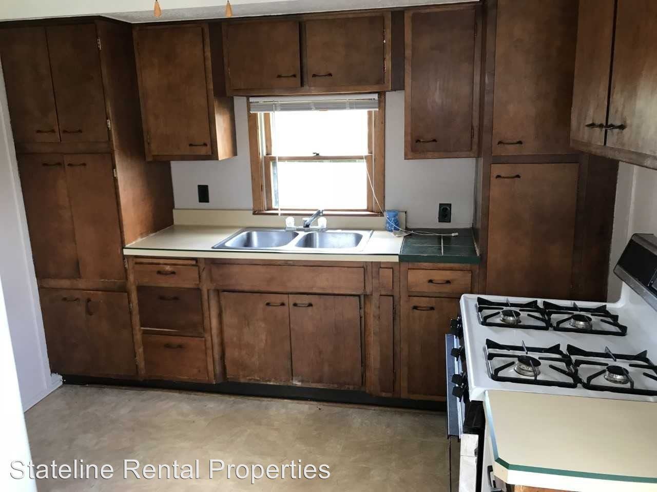 404 Pershing Ave. - Photo 3 of 6