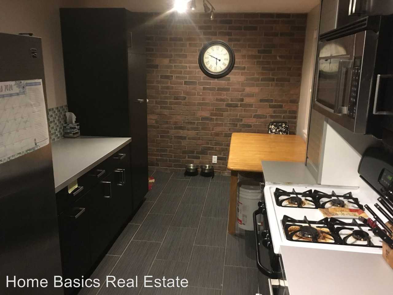 1187 W 400 N - Photo 2 of 14