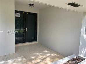 7435 Southwest 173rd Street - Photo 2 of 10