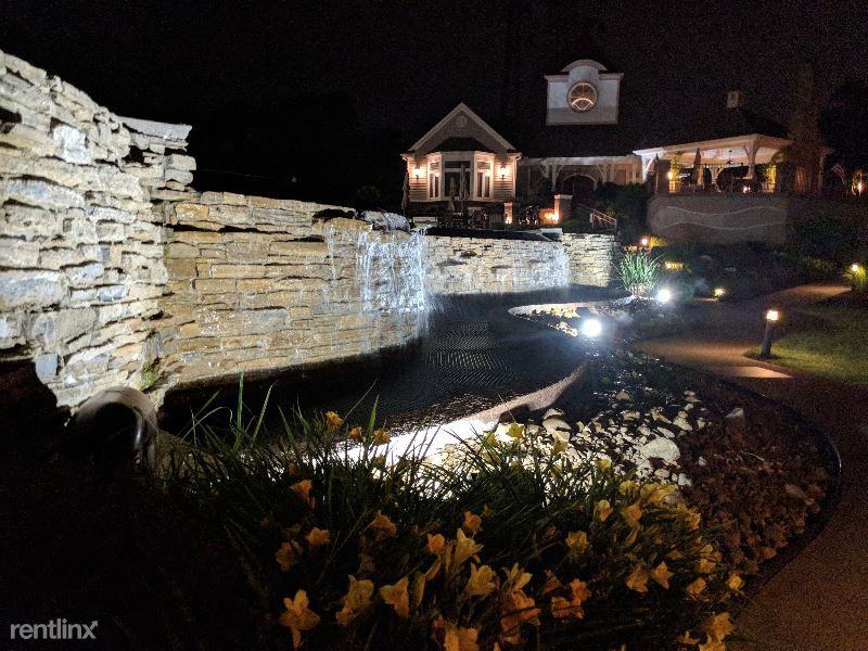 435 Southwind Ln - Photo 2 of 27