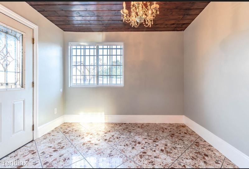 932 W 130th St - Photo 3 of 12