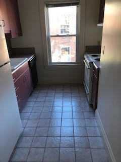 273 Crescent St - Photo 3 of 7