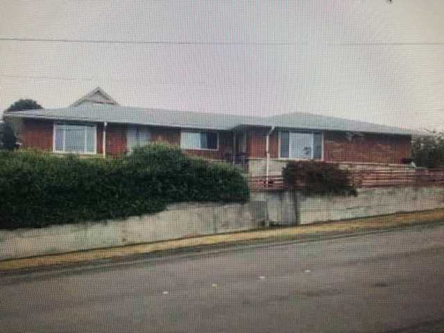 1107 S. Peabody St. - Photo 2 of 7