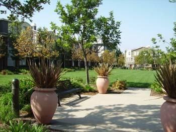 4703 Central Plaza - Photo 2 of 15