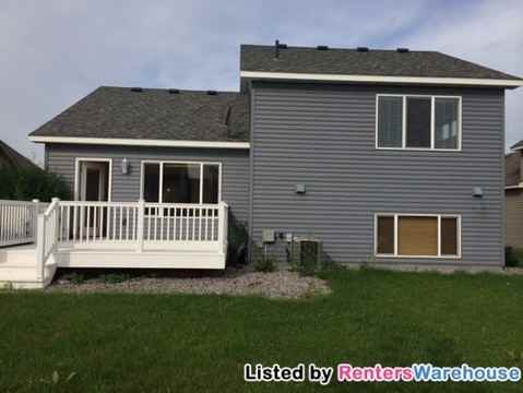 1524 6th Ave S - Photo 3 of 13