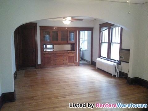 196 N Saratoga St - Photo 2 of 15