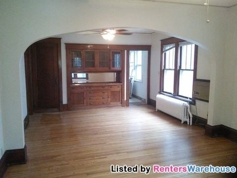 196 N Saratoga St - Photo 3 of 15
