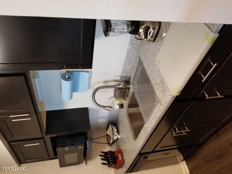 8347 Lakeshore Trail East Dr - Photo 3 of 13