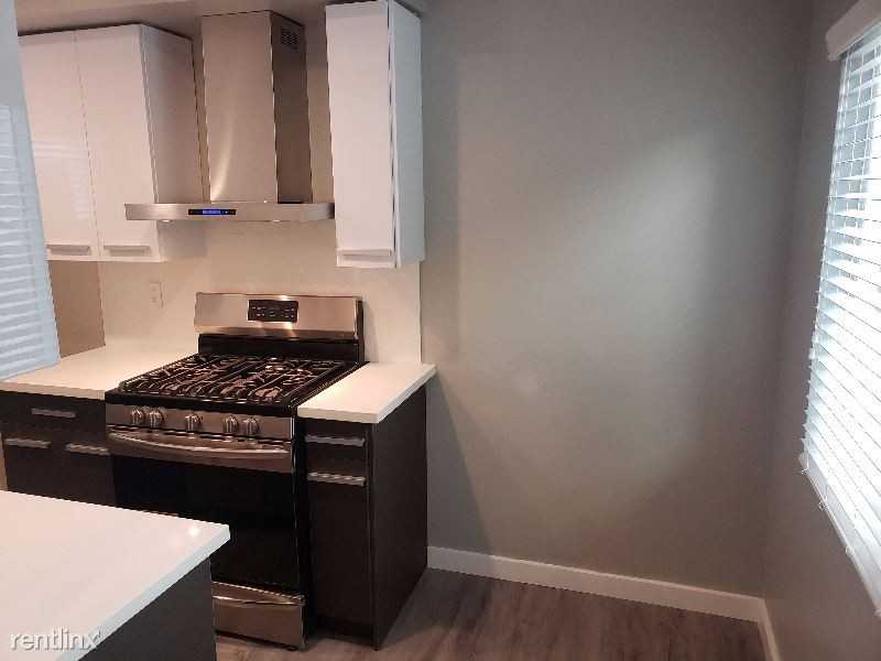 252 S New Hampshire Ave 4 - Photo 3 of 15