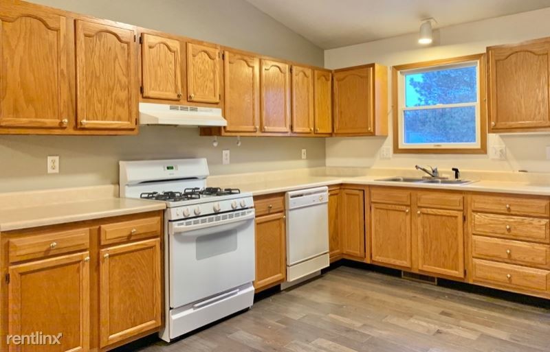 405 W Quail Roost Ct - Photo 3 of 10