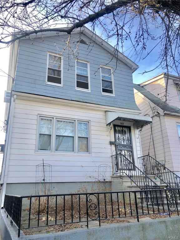 1615 Yates Avenue 02 - Photo 2 of 14