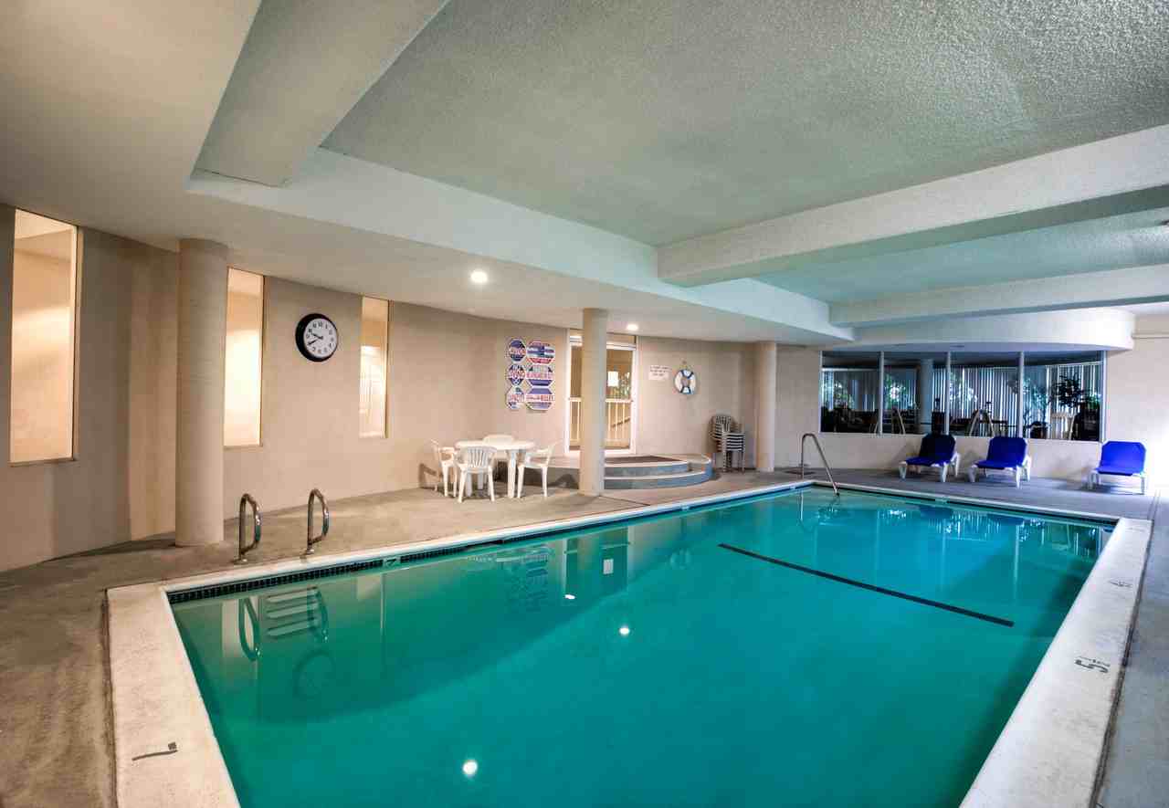 Santa Monica Mariner Village - Photo 3 of 19