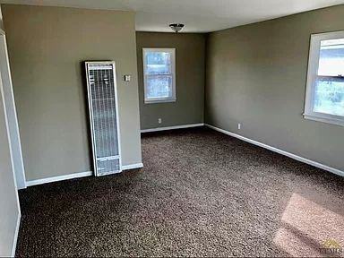 1913 Larcus Ave - Photo 2 of 11