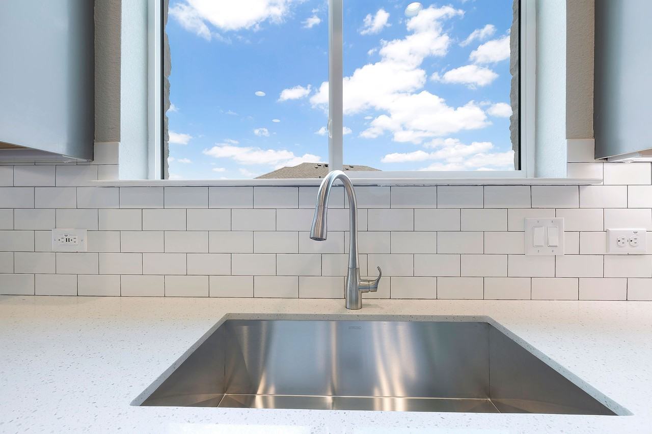 Legacy - Photo 7 of 19