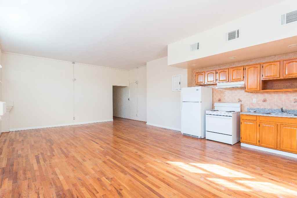 1267 Atlantic Ave. #2 - Photo 3 of 7