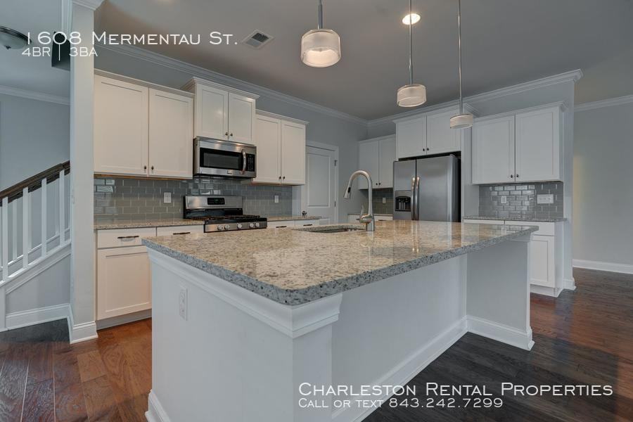 1608 Mermentau St. - Photo 2 of 23