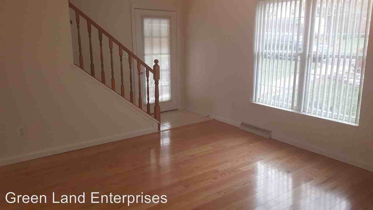 1500 Spruce Street - Photo 3 of 15