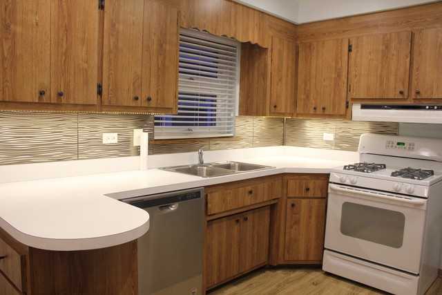 7615 Devon - Photo 3 of 13